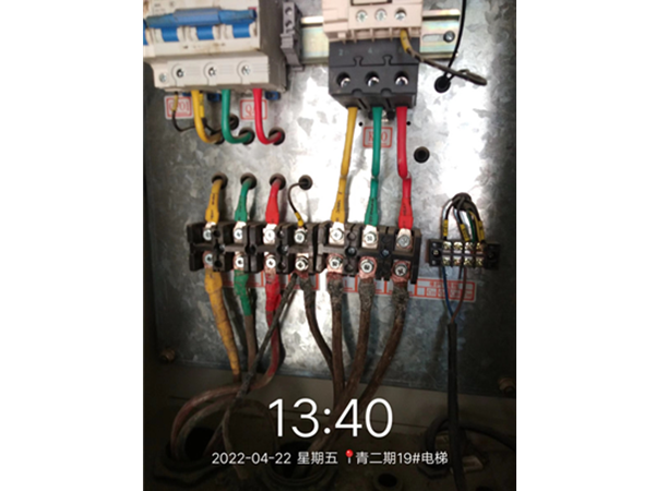 岳麓青城二期項目--塔吊、電梯月檢